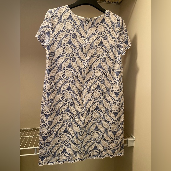 Blue and white lace fully lined Maggy London dress with cap sleeves size 16 - Picture 8 of 11